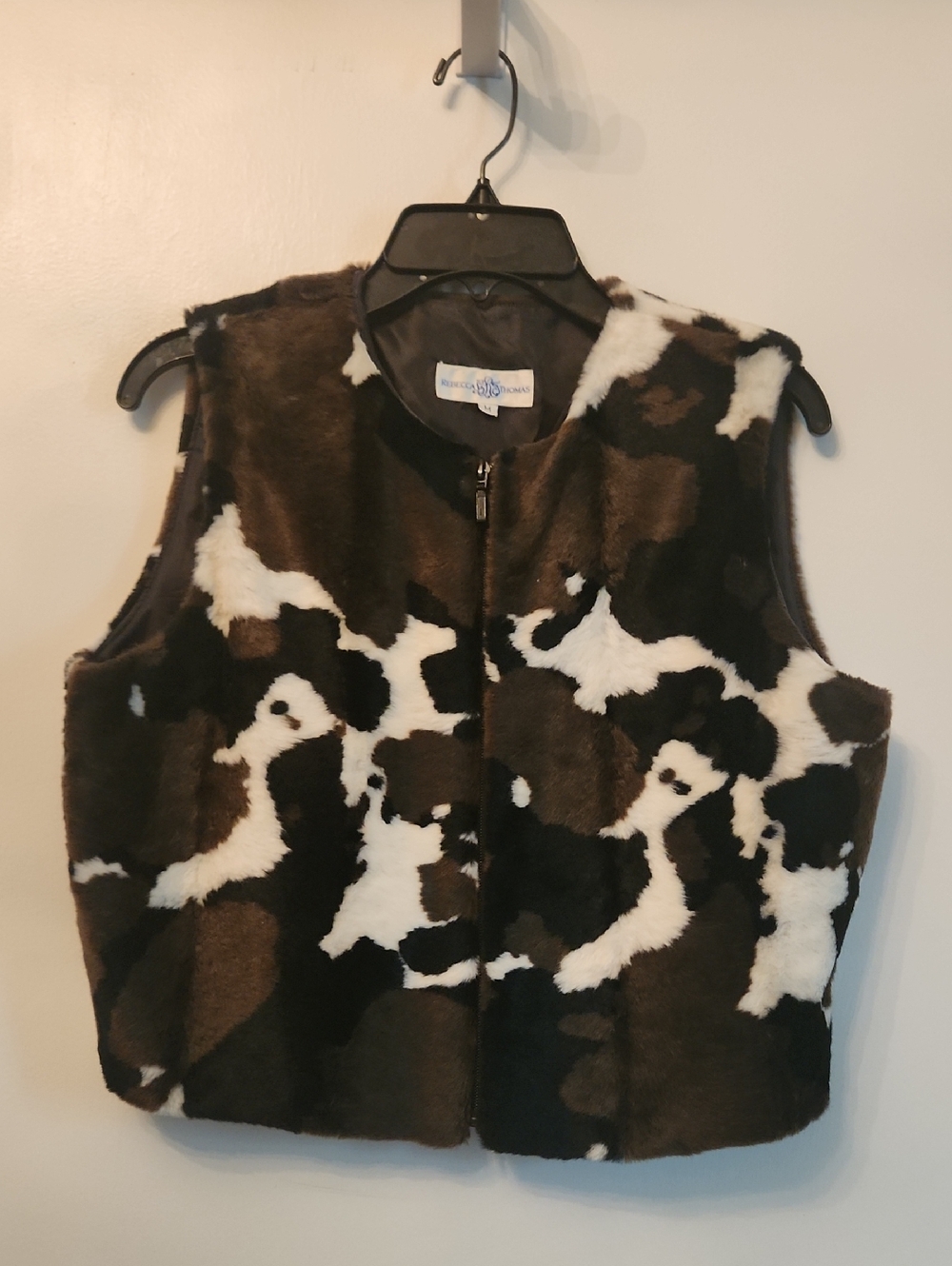 Rebecca Thomas Faux Fur Cowhide Pattern Zip Vest